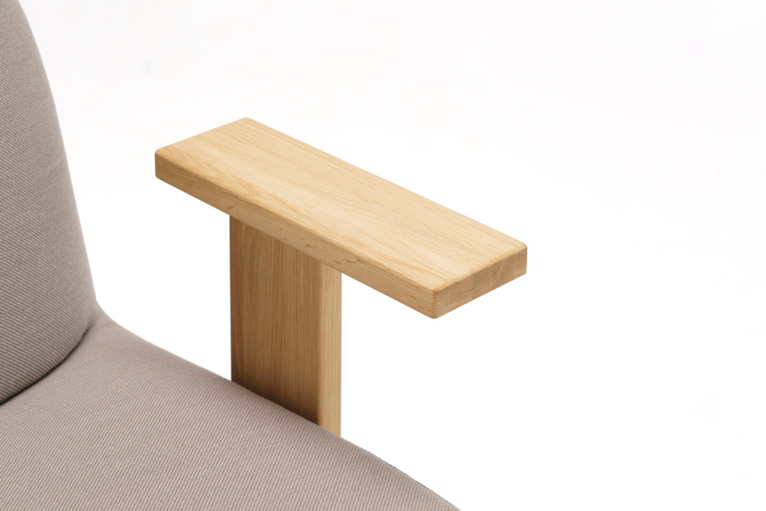 Polar Lounge Chair S with Arms