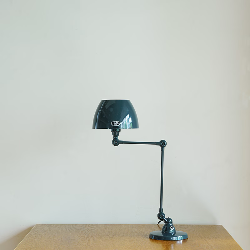 Jielde Aicler Curve Desk Lamp – Retro Colony
