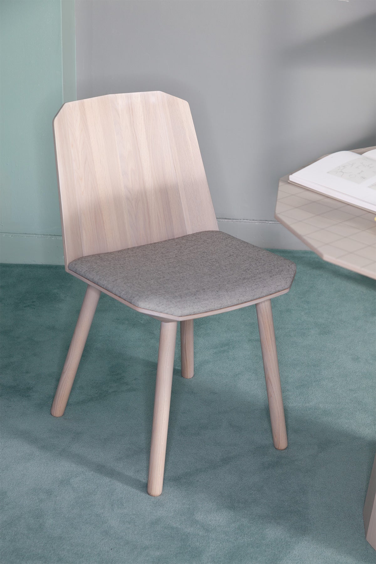 Colour Wood Dining 95