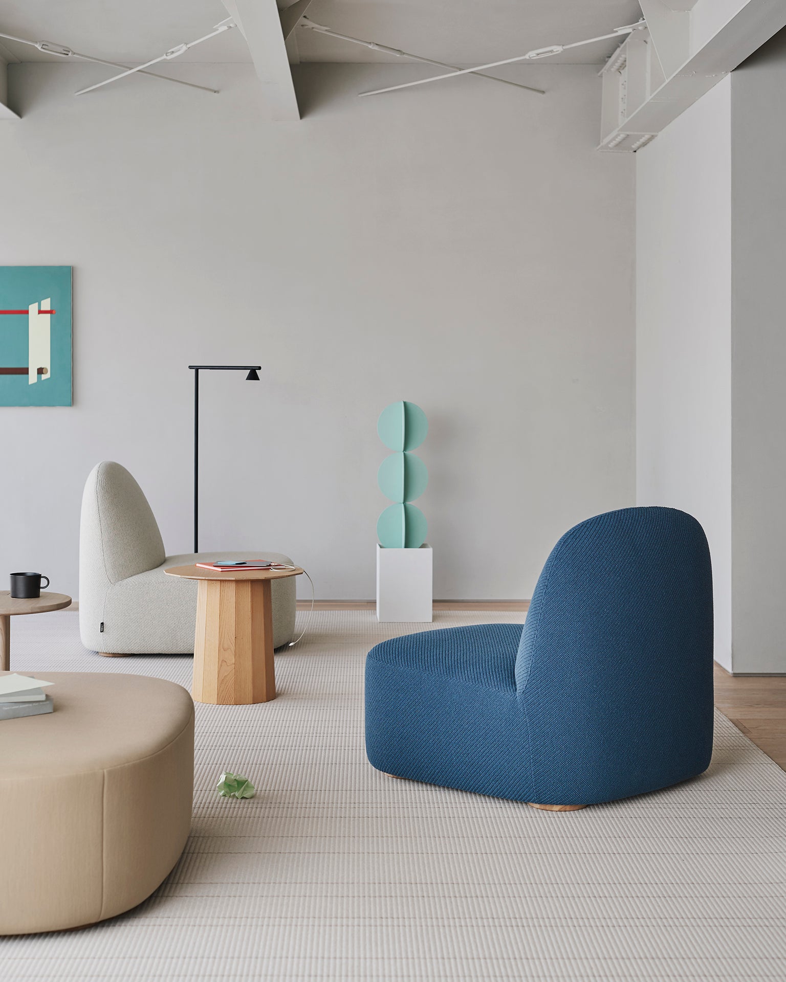 Polar Lounge Chair L