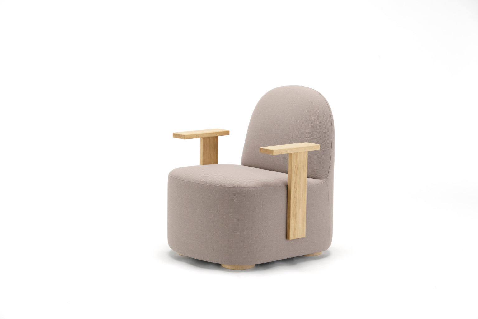 Polar Lounge Chair S with Arms